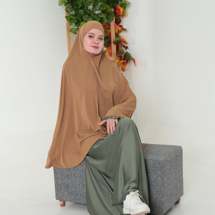 Founara Heup Khimar Bruin