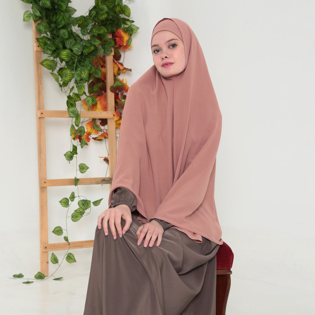 Saudi Heup Khimar Bruin Roze